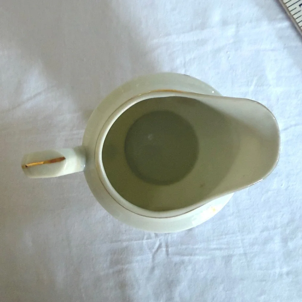 Vintage 1950's Japan White Porcelain Creamer Pink‎ Floral Rose Gold Trim Pitcher